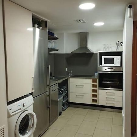 Cozy Flat With Terrace Apartment Паламос Екстериор снимка